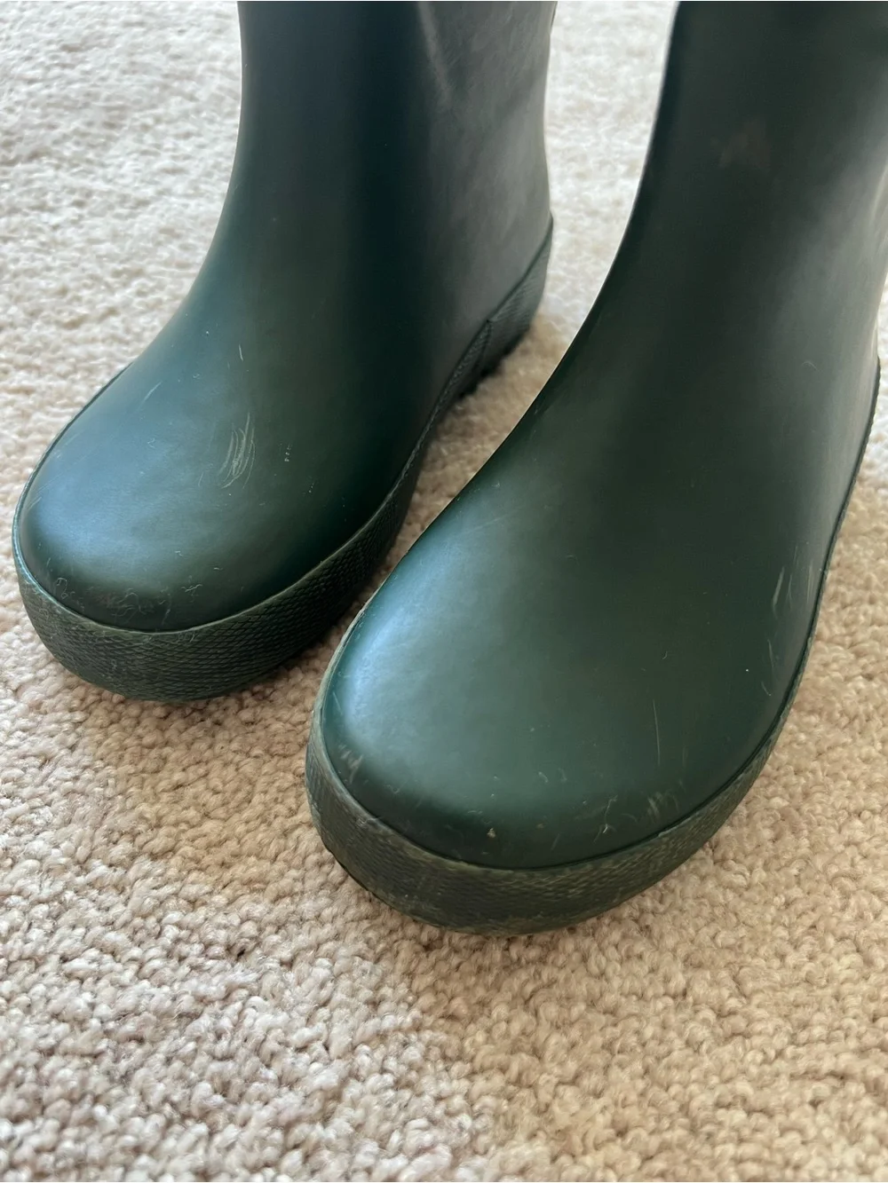 KomForme Green Kids' Rubber Matte Rain Boot with Pull Handles
